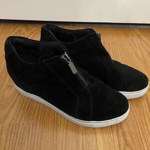 Blondo Glenda wedge black suede waterproof sneaker boots size US 8M
